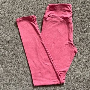- LuLaRoe leggings